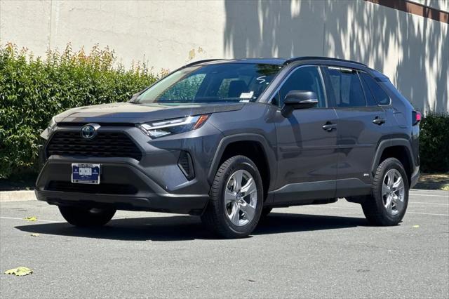 2024 Toyota RAV4 Hybrid LE