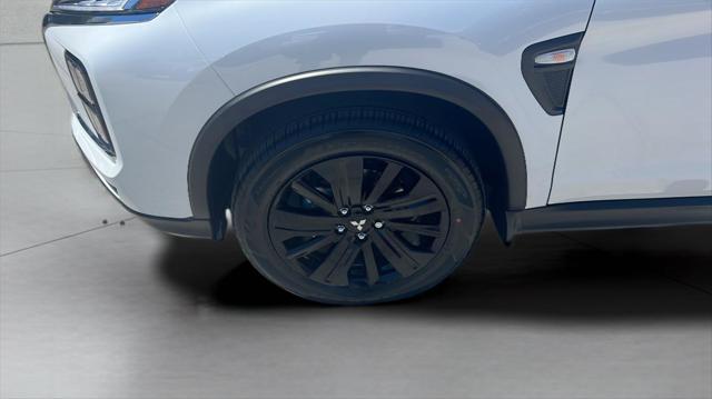 2026 Mitsubishi Outlander Sport 2.0 LE