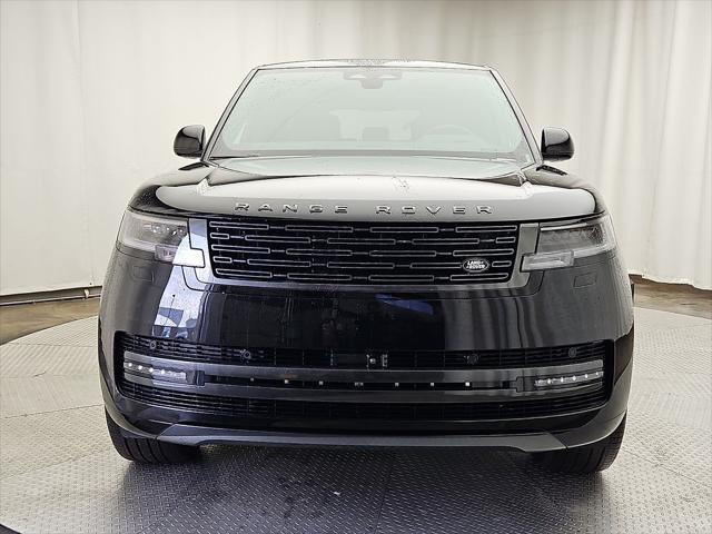 2026 Land Rover Range Rover P400 SE 7 Seat