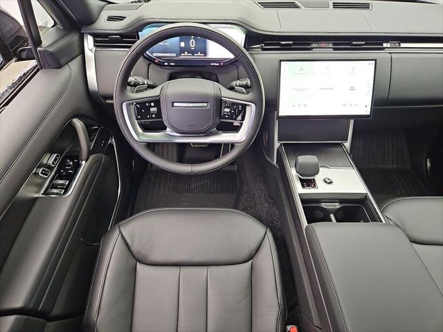 2026 Land Rover Range Rover P400 SE 7 Seat