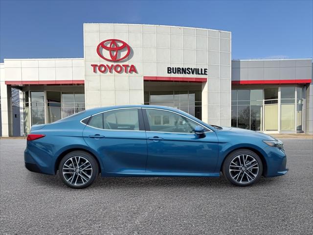 Used 2025 Toyota Camry XLE with VIN 4T1DAACK0SU026302 for sale in Burnsville, Minnesota