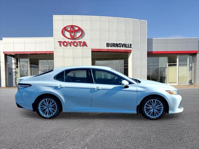 Used 2018 Toyota Camry XLE with VIN 4T1B11HK3JU082541 for sale in Burnsville, Minnesota