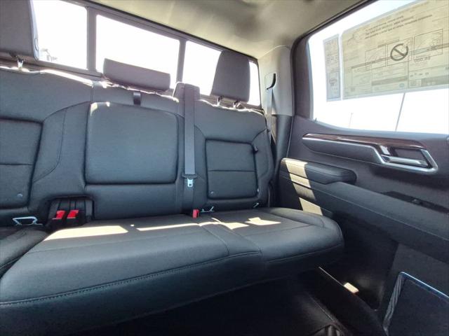 2026 Chevrolet Silverado 1500 4WD Crew Cab Standard Bed LT