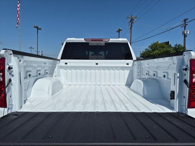 2026 Chevrolet Silverado 1500 4WD Crew Cab Standard Bed LT