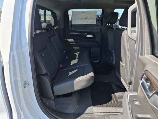 2026 Chevrolet Silverado 1500 4WD Crew Cab Standard Bed LT