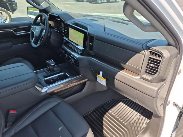2026 Chevrolet Silverado 1500 4WD Crew Cab Standard Bed LT