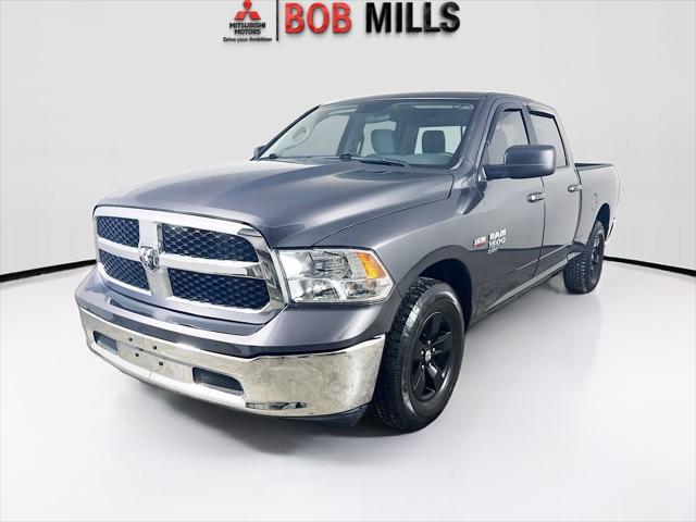 2019 Ram 1500 Classic SLT Crew Cab 4x2 6'4" Box