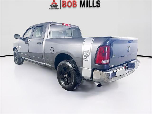 2019 Ram 1500 Classic SLT Crew Cab 4x2 6'4" Box