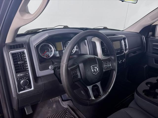 2019 Ram 1500 Classic SLT Crew Cab 4x2 6'4" Box