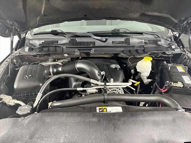 2019 Ram 1500 Classic SLT Crew Cab 4x2 6'4" Box