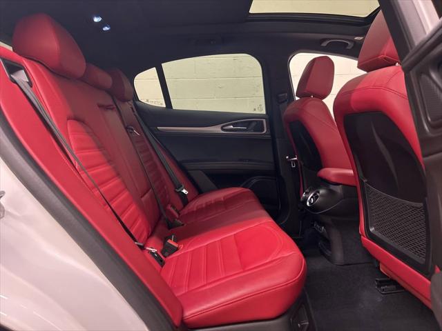 2024 Alfa Romeo Stelvio Veloce AWD