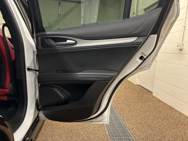 2024 Alfa Romeo Stelvio Veloce AWD