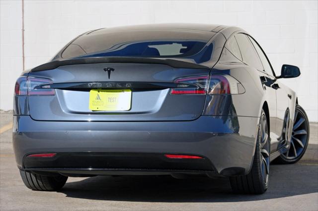 2016 Tesla Model S 90D