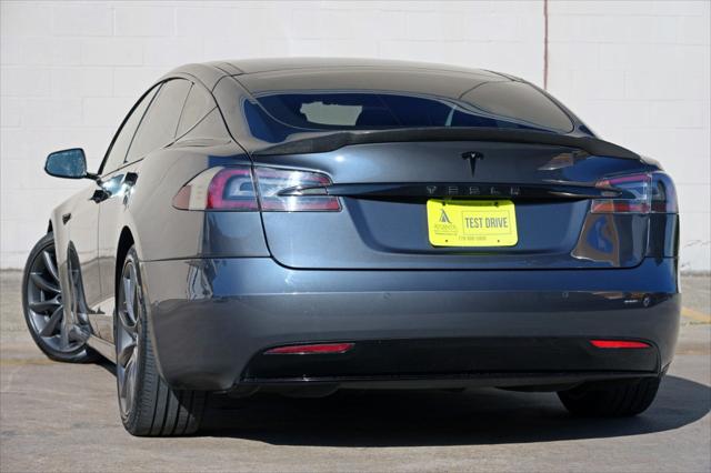 2016 Tesla Model S 90D