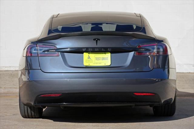 2016 Tesla Model S 90D