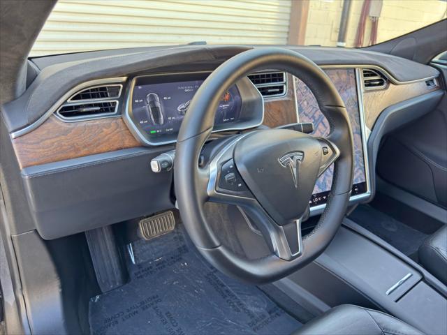 2016 Tesla Model S 90D