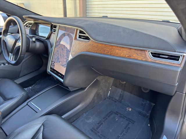 2016 Tesla Model S 90D