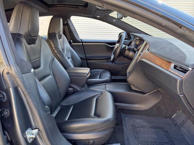 2016 Tesla Model S 90D