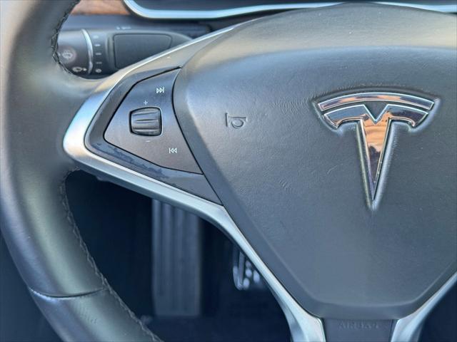2016 Tesla Model S 90D