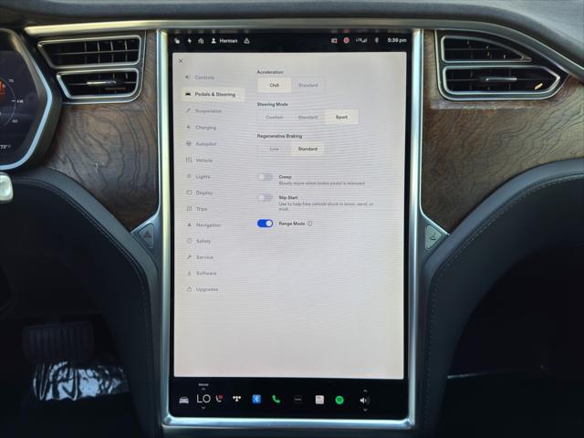 2016 Tesla Model S 90D