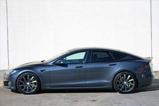 2016 Tesla Model S 90D