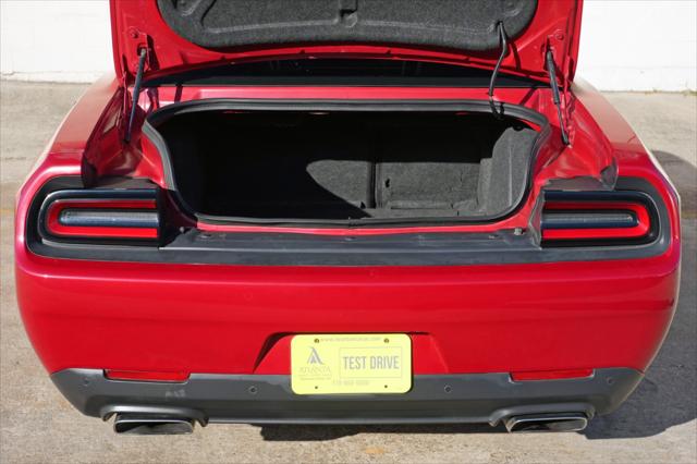 2016 Dodge Challenger R/T Scat Pack