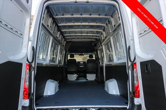 2024 Mercedes-Benz Sprinter 2500 High Roof 4-Cyl Diesel HO