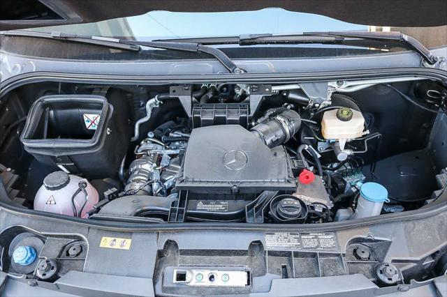 2024 Mercedes-Benz Sprinter 2500 Standard Roof 4-Cyl Diesel HO