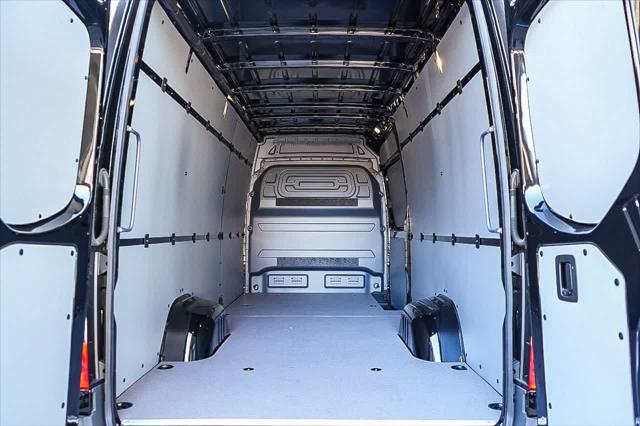 2024 Mercedes-Benz Sprinter 3500XD High Roof 4-Cyl Diesel HO