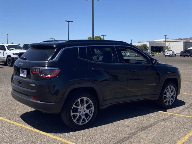 2022 Jeep Compass Latitude Lux 4x4