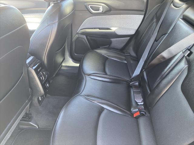 2022 Jeep Compass Latitude Lux 4x4