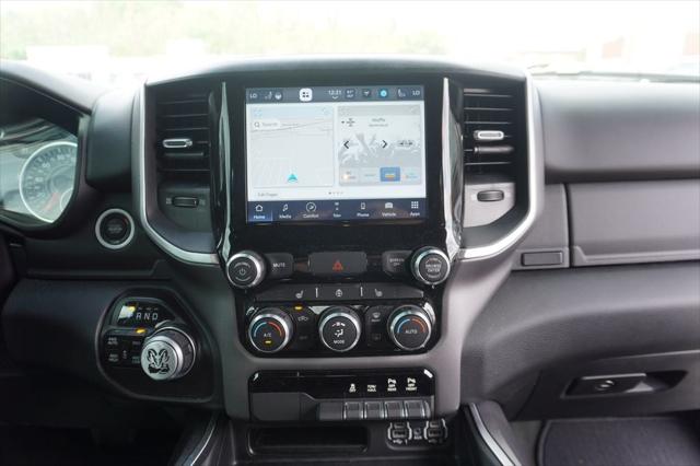 2022 Ram 1500 Big Horn Crew Cab 4x4 6'4" Box