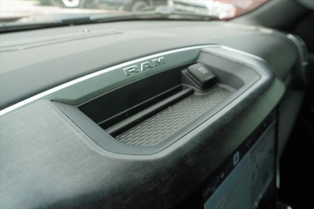 2022 Ram 1500 Big Horn Crew Cab 4x4 6'4" Box