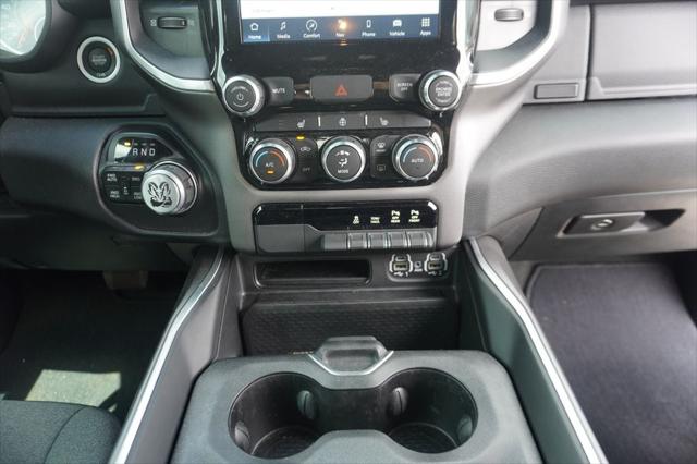 2022 Ram 1500 Big Horn Crew Cab 4x4 6'4" Box