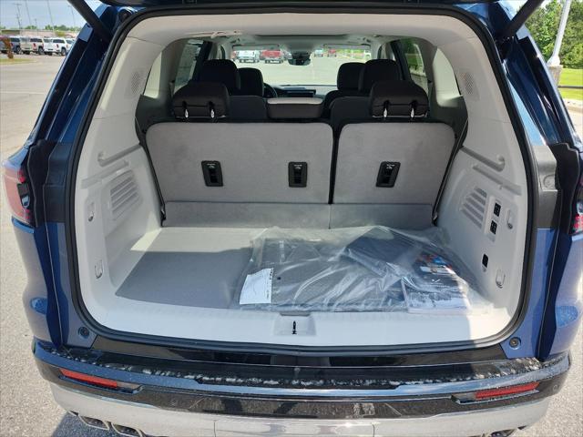 2026 GMC Acadia Denali AWD