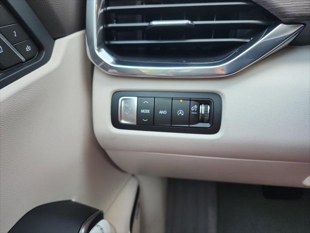 2026 GMC Acadia Denali AWD