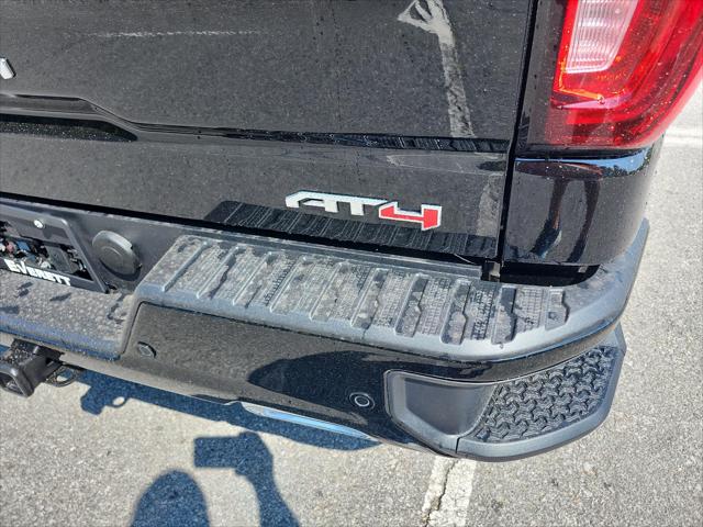 2026 GMC Sierra 1500 Crew Cab, Short Bed, AT4, 4WD