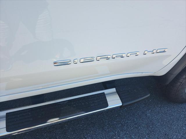 2026 GMC Sierra 2500HD Crew Cab, Standard Bed, SLE, 4WD