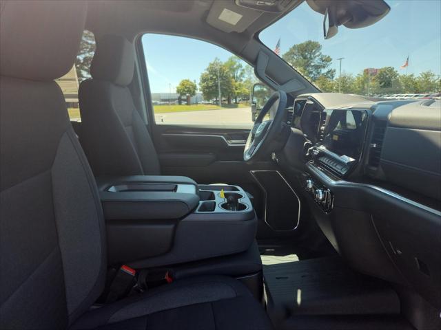 2026 GMC Sierra 2500HD Crew Cab, Standard Bed, SLE, 4WD