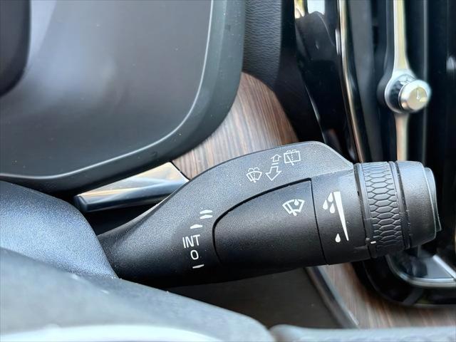 2021 Volvo XC60 T5 Momentum