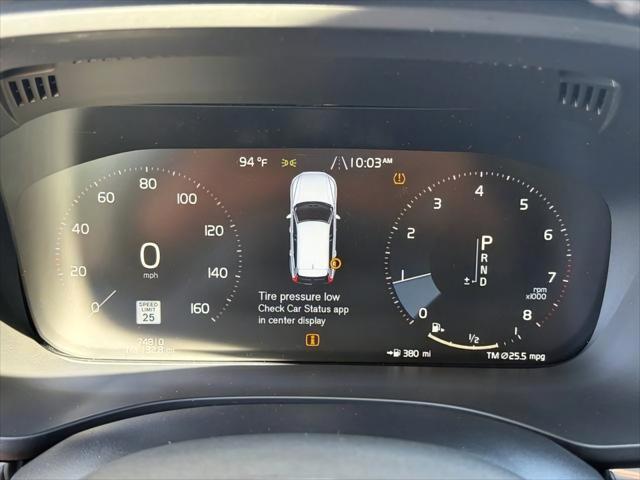 2021 Volvo XC60 T5 Momentum
