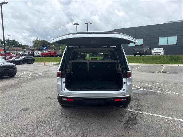 2022 Jeep Wagoneer Series III 4x2