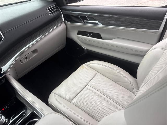 2022 Jeep Wagoneer Series III 4x2