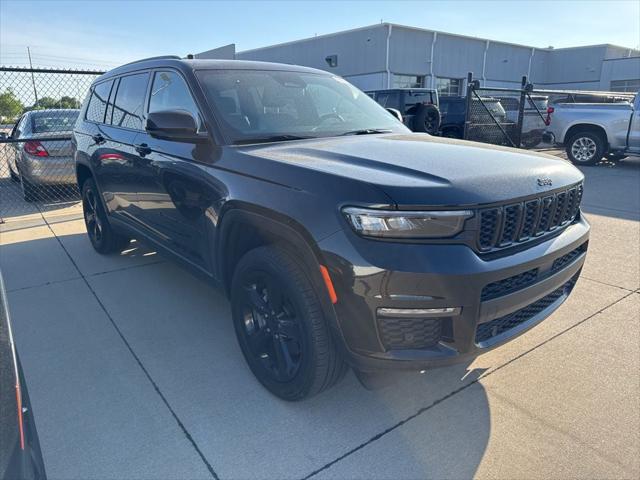 2025 Jeep Grand Cherokee L Limited 4x4 for sale in Waukee, IA
