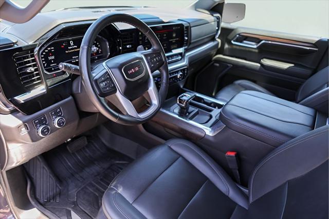 2023 GMC Sierra 1500 4WD Crew Cab Standard Box SLT