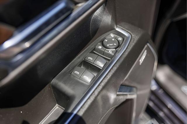2023 GMC Sierra 1500 4WD Crew Cab Standard Box SLT
