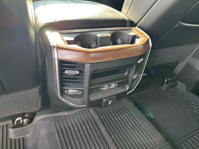 2022 Ram 3500 Laramie Crew Cab 4x4 6'4" Box