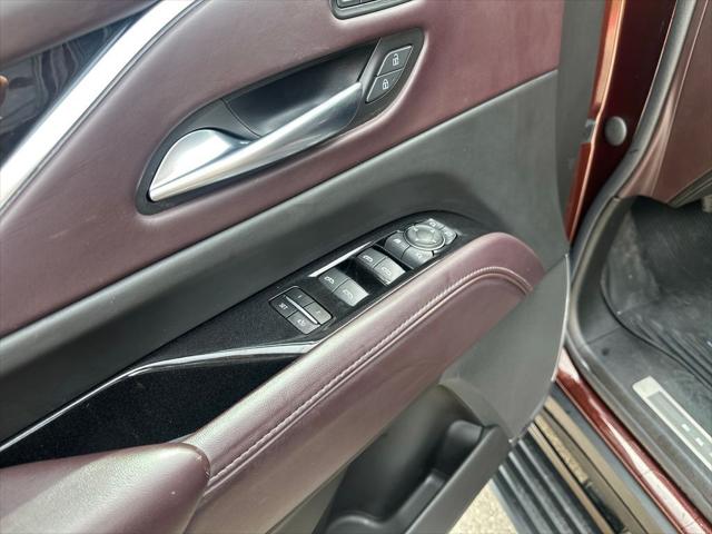 2022 Cadillac Escalade 4WD Sport Platinum