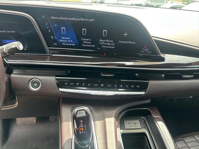 2022 Cadillac Escalade 4WD Sport Platinum