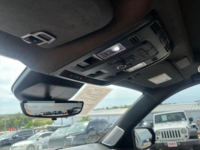 2022 Cadillac Escalade 4WD Sport Platinum